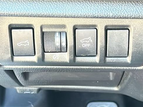 Certified 2023 Subaru Outback Limited AWD/4WD image 24