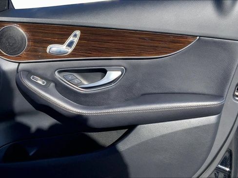 Certified 2018 Mercedes-Benz C 300 Sedan image 23