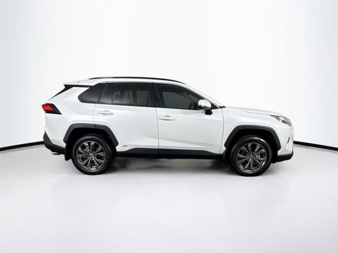 Certified 2023 Toyota RAV4 XLE Premium image 11