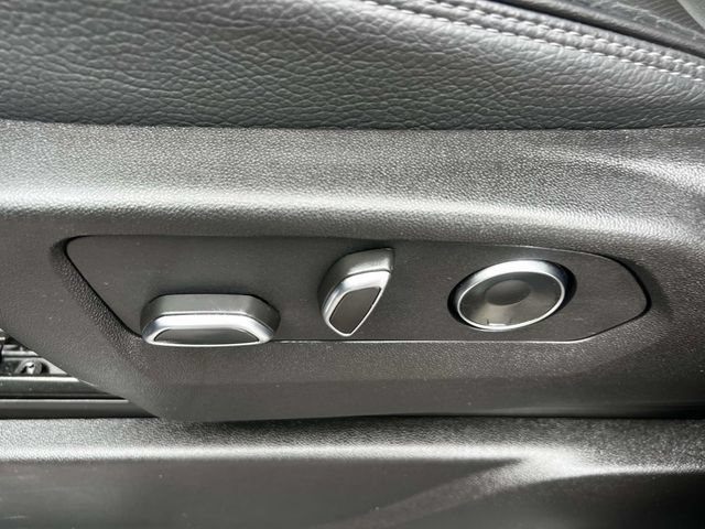 Certified 2025 GMC Yukon XL Denali RWD image 21