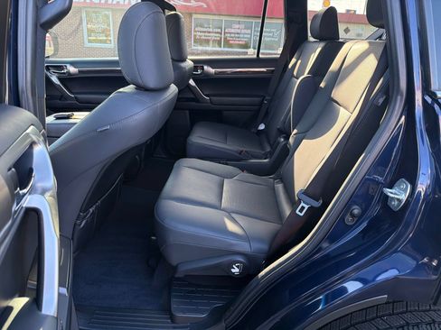 Used 2023 Lexus GX 460 Premium AWD/4WD image 32