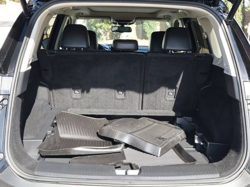 Used 2023 Nissan Rogue SL w/ SL Premium Package FWD image 37