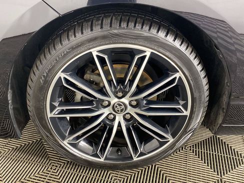 Used 2022 Toyota Avalon Touring w/ Carpet Mat Package (TMS) FWD image 10