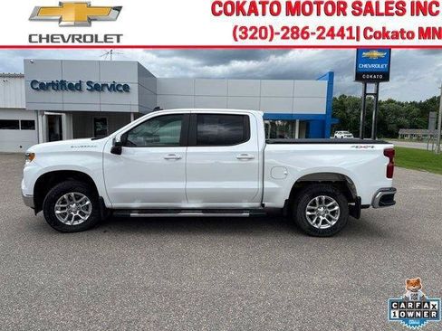 Used 2024 Chevrolet Silverado 1500 LT w/ Leather Package AWD/4WD image 4