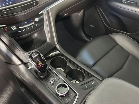 Used 2023 Cadillac XT5 Premium Luxury AWD/4WD image 21