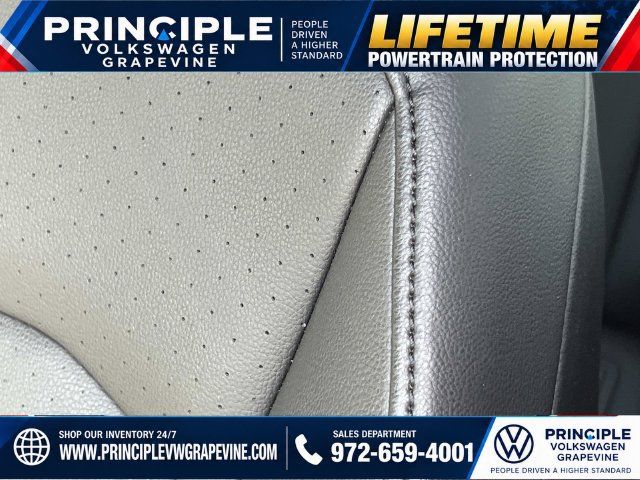 Used 2023 Volkswagen Arteon SE w/ Arteon MDO Package FWD image 14