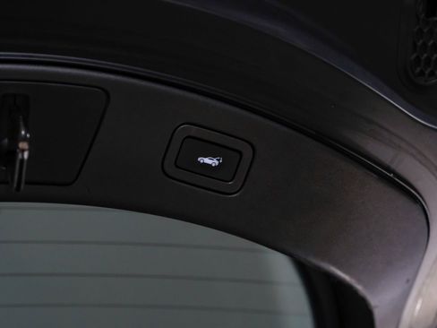 Used 2020 Jaguar F-TYPE Coupe image 46