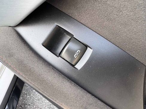 Used 2018 Chevrolet Camaro ZL1 RWD image 36
