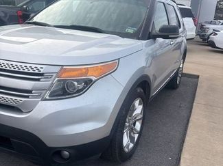 Used 2013 Ford Explorer XLT video 1