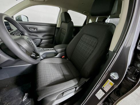 New 2026 Honda HR-V LX image 24