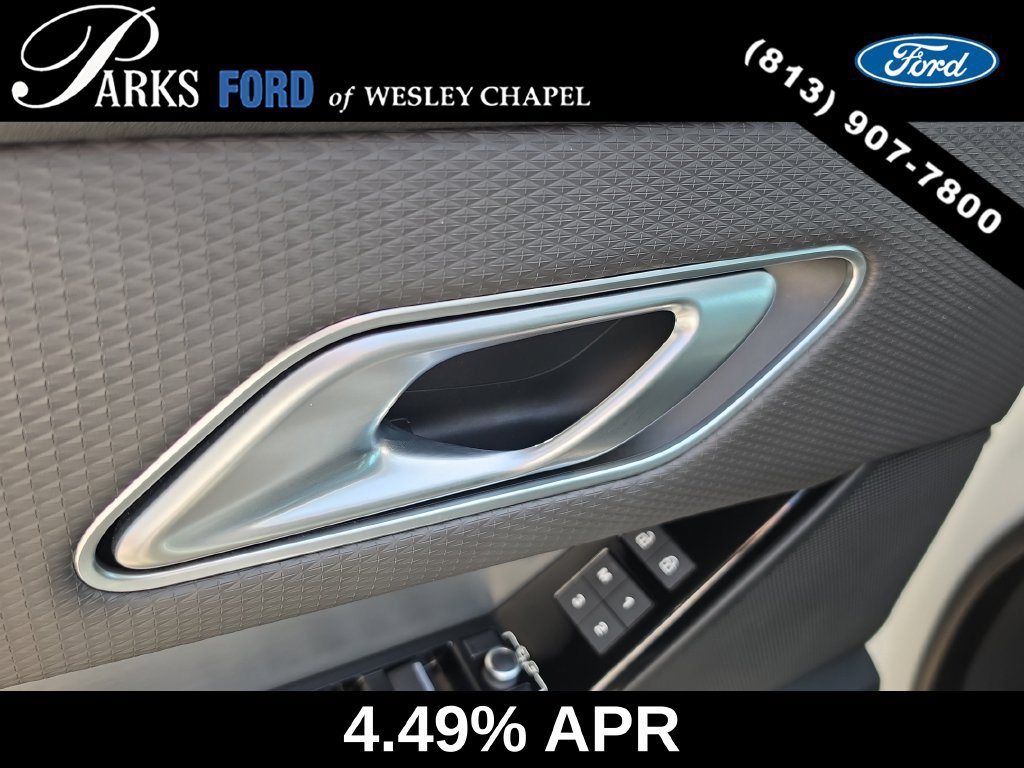 Used 2023 Land Rover Range Rover Velar R-Dynamic S AWD/4WD image 18