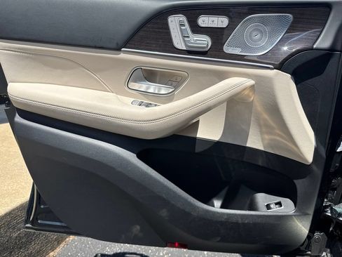Used 2023 Mercedes-Benz GLE 350 4MATIC image 28
