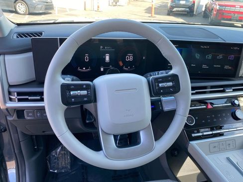 Used 2025 Hyundai Santa Fe SEL image 30