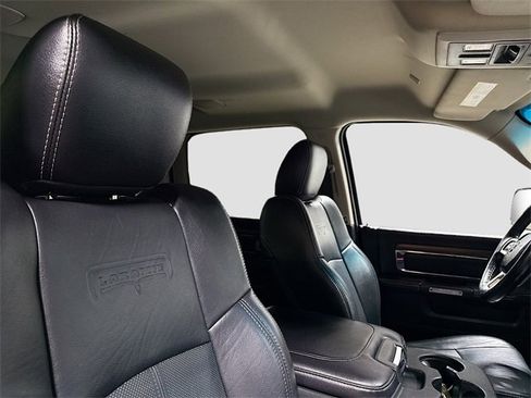 Used 2018 RAM 2500 Laramie image 30