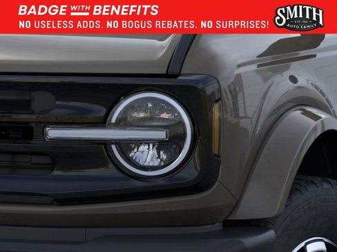 New 2025 Ford Bronco Outer Banks AWD/4WD image 21