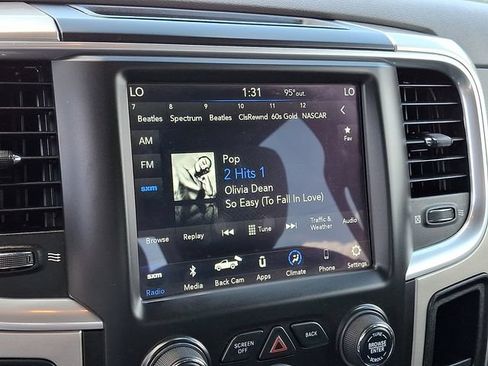 Used 2019 RAM 1500 Big Horn AWD/4WD image 18