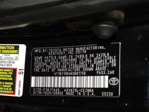 Used 2019 Toyota Camry LE image 19