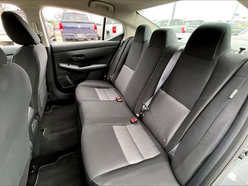 Used 2025 Nissan Sentra SV image 20