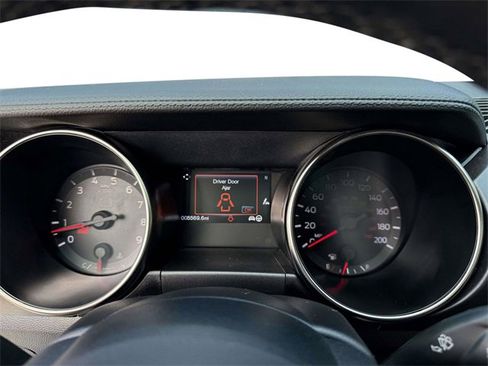 Used 2017 Ford Mustang Shelby GT350 image 49