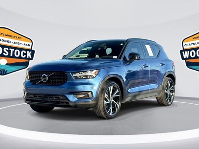 Used 2021 Volvo XC40 T5 R-Design w/ Advanced Package