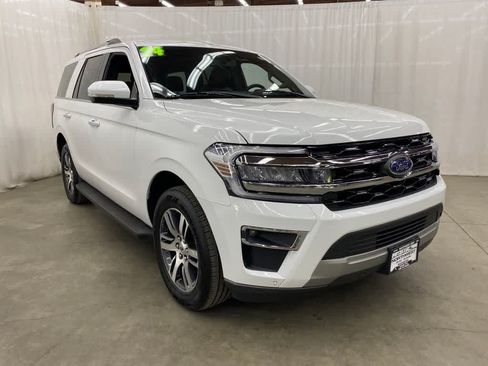 Used 2024 Ford Expedition Limited AWD/4WD image 8