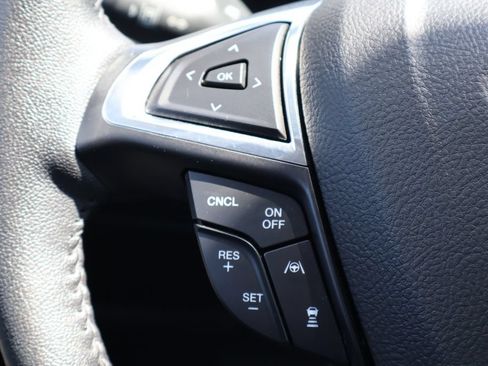 Used 2022 Ford Edge SEL w/ Convenience Package AWD/4WD image 8