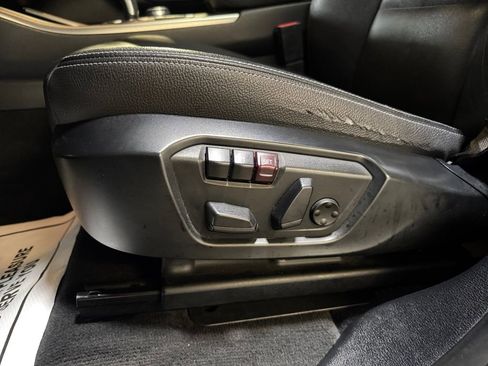 Used 2017 BMW X3 xDrive28i image 13