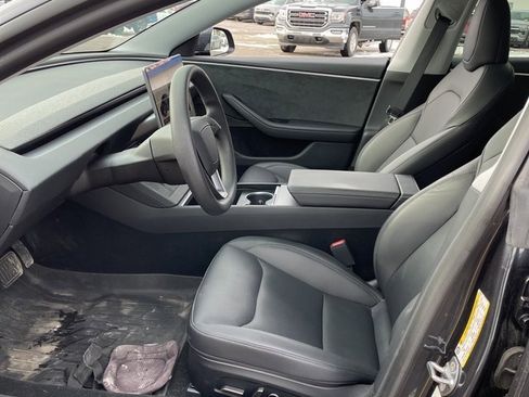 Used 2025 Tesla Model 3 Long Range image 2