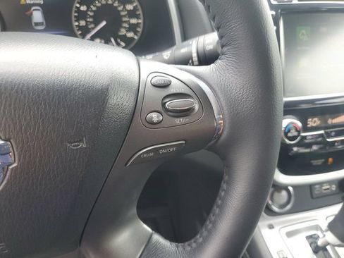 Used 2019 Nissan Murano SL w/ Cargo Package FWD image 17