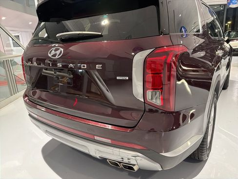 Used 2023 Hyundai Palisade SEL w/ Cargo Package image 10