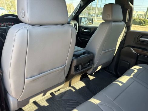 Used 2020 Chevrolet Silverado 1500 LT Trail Boss image 11