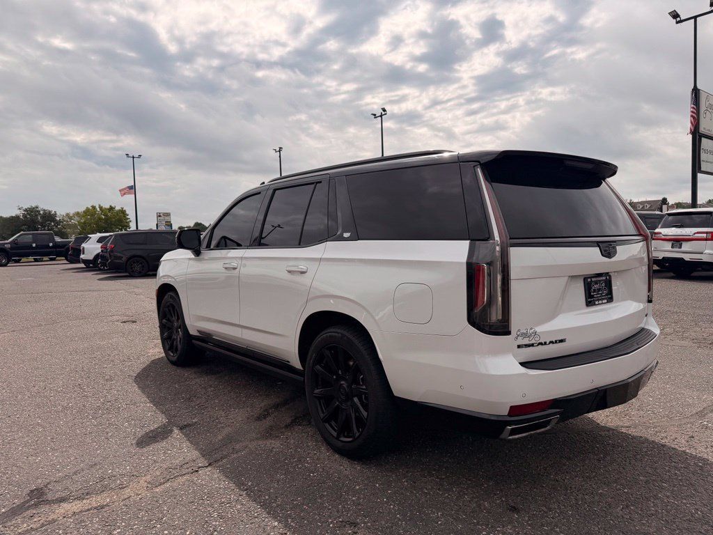 Used 2021 Cadillac Escalade Premium Luxury Platinum AWD/4WD image 7