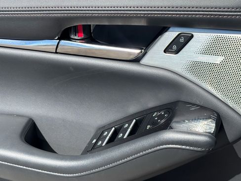 New 2026 MAZDA MAZDA3 2.5 S Hatchback w/ Premium Pkg image 18