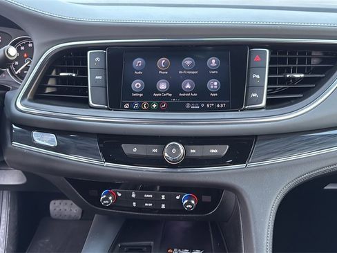 Used 2022 Buick Enclave Essence w/ Sport Touring Edition image 22