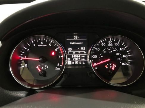 Used 2015 Nissan Rogue S image 12