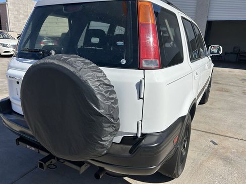 Used 1999 Honda CR-V EX image 11