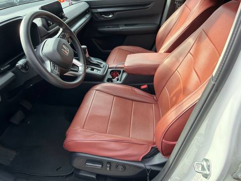 Used 2024 Honda CR-V EX image 8
