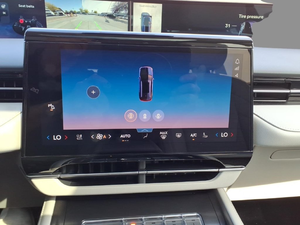 New 2026 Lincoln Nautilus Reserve w/ Jet Appearance Package AWD/4WD image 24