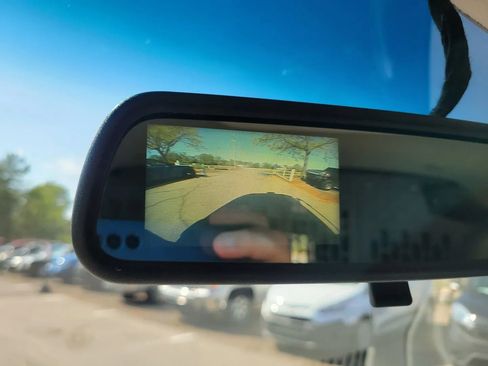 Used 2019 Chevrolet Express 3500 Extended w/ Driver Convenience Package image 6