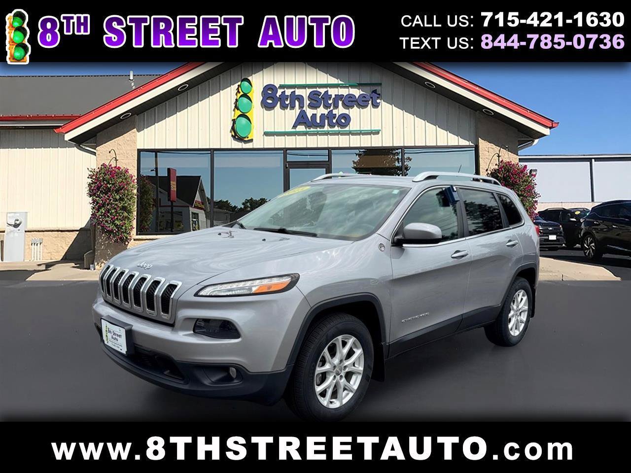 Used 2015 Jeep Cherokee Latitude w/ Cold Weather Group AWD/4WD image 1