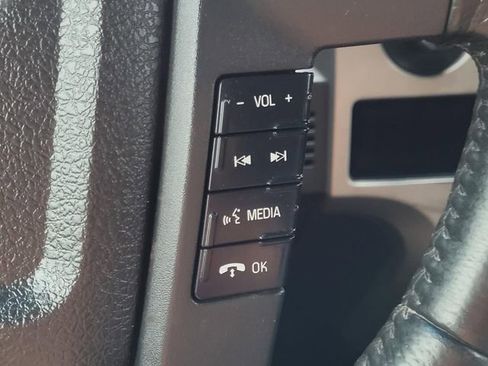 Used 2014 Ford F150 XLT w/ XLT Chrome Package image 26