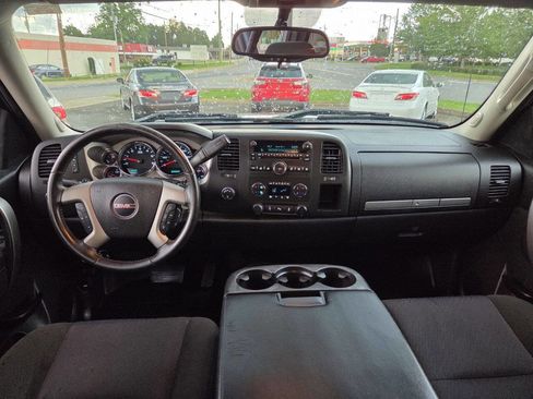 Used 2013 GMC Sierra 1500 SLE w/ Power Tech Package AWD/4WD image 11