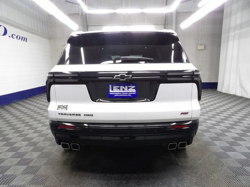 Used 2025 Chevrolet Traverse RS w/ LPO, Floor Liner Package AWD/4WD image 39