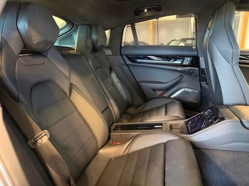 Used 2025 Porsche Panamera Turbo S image 26