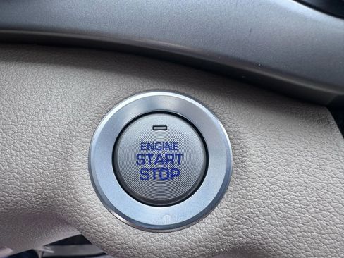 Used 2017 Hyundai Elantra Value Edition w/ Cargo Package image 33