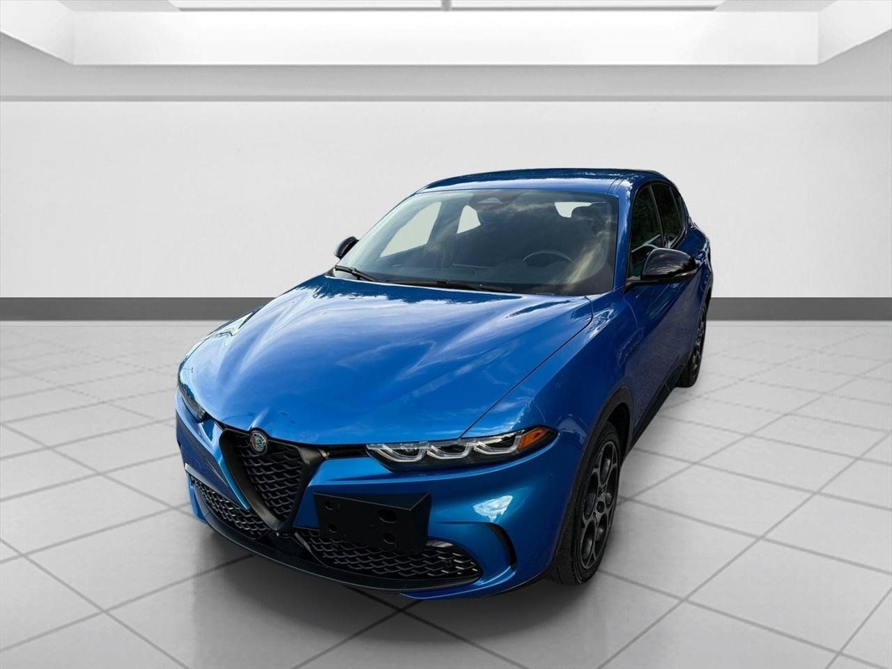 Used 2024 Alfa Romeo Tonale Veloce AWD/4WD image 10