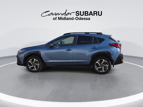 Used 2024 Subaru Crosstrek 2.0i Premium AWD/4WD image 5