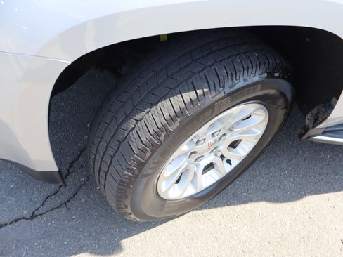 Used 2018 GMC Yukon XL SLT w/ Open Road Package image 45