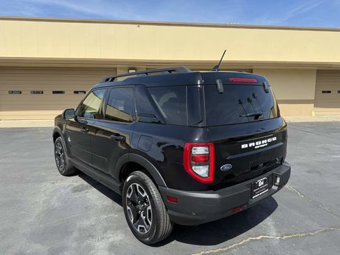 Used 2022 Ford Bronco Sport Outer Banks image 5