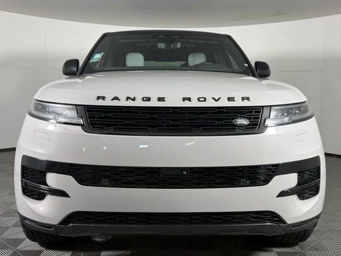 New 2026 Land Rover Range Rover Sport SE AWD/4WD image 11